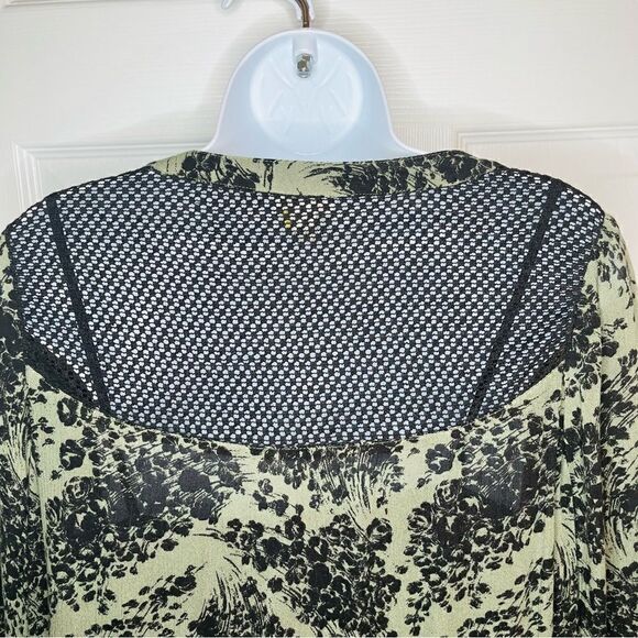 Hinge Long Sleeve Relaxed Floral Drop Waist Mesh Shoulder Dress Green Black S - Picture 5 of 10